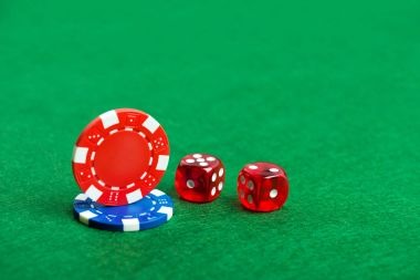 istana app running on Android phone showing slot games and live dealer tables