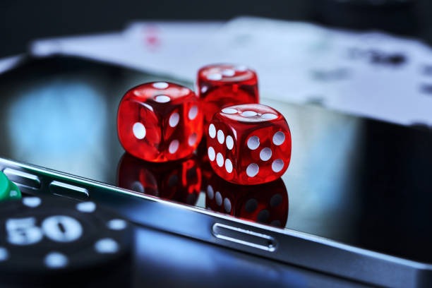 Live Teen Patti table on istana platform with multi-camera dealer view